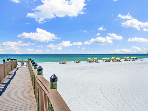 Siesta Key luxury  On Beach Walk to Restaurants & Shopping